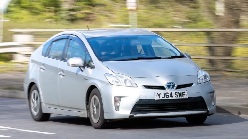 Toyota Prius grise